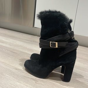 Louise et Cie Black Boos with Rabbit Fur